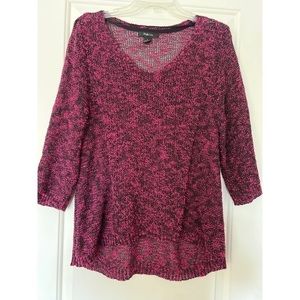 Style & CO MAGENTA & BLACK SWEATER - SIZE M